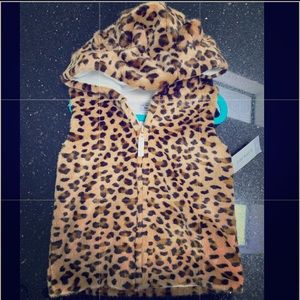 Girls furry leopard vest